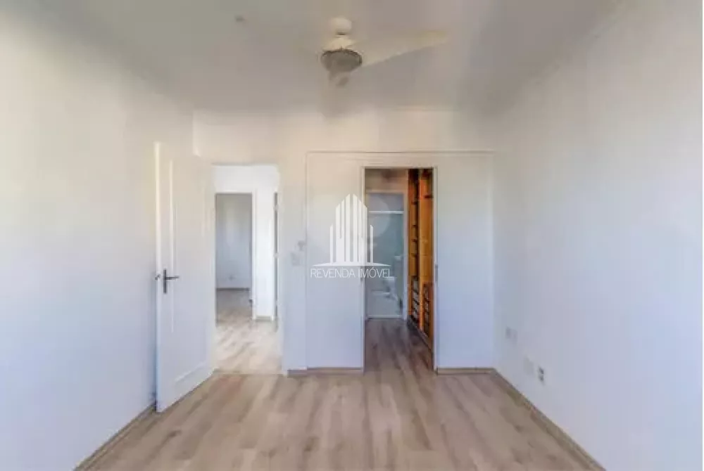 Apartamento à venda com 3 quartos, 145m² - Foto 4