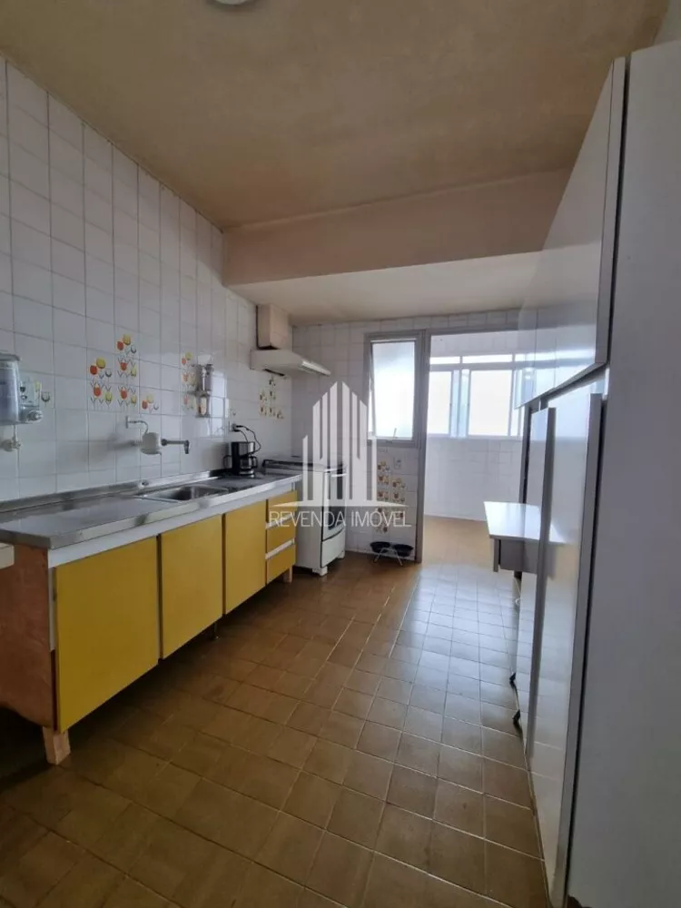 Apartamento à venda com 3 quartos, 100m² - Foto 2