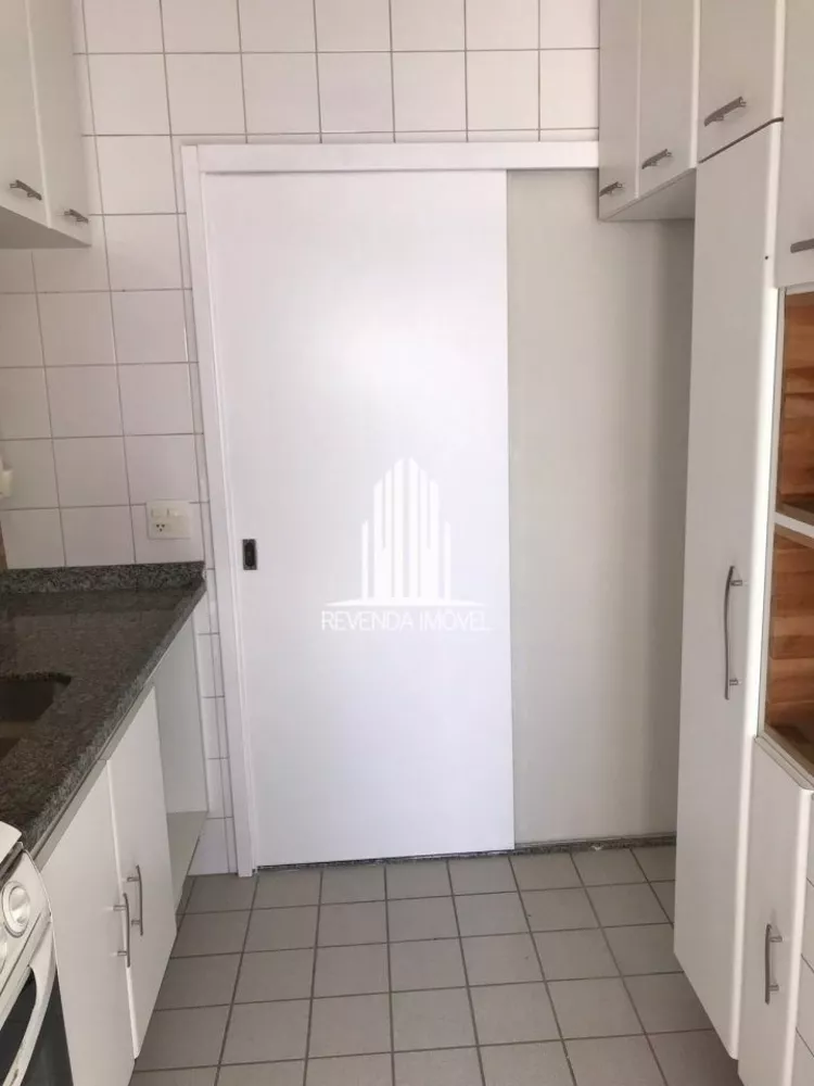 Apartamento à venda com 2 quartos, 72m² - Foto 3