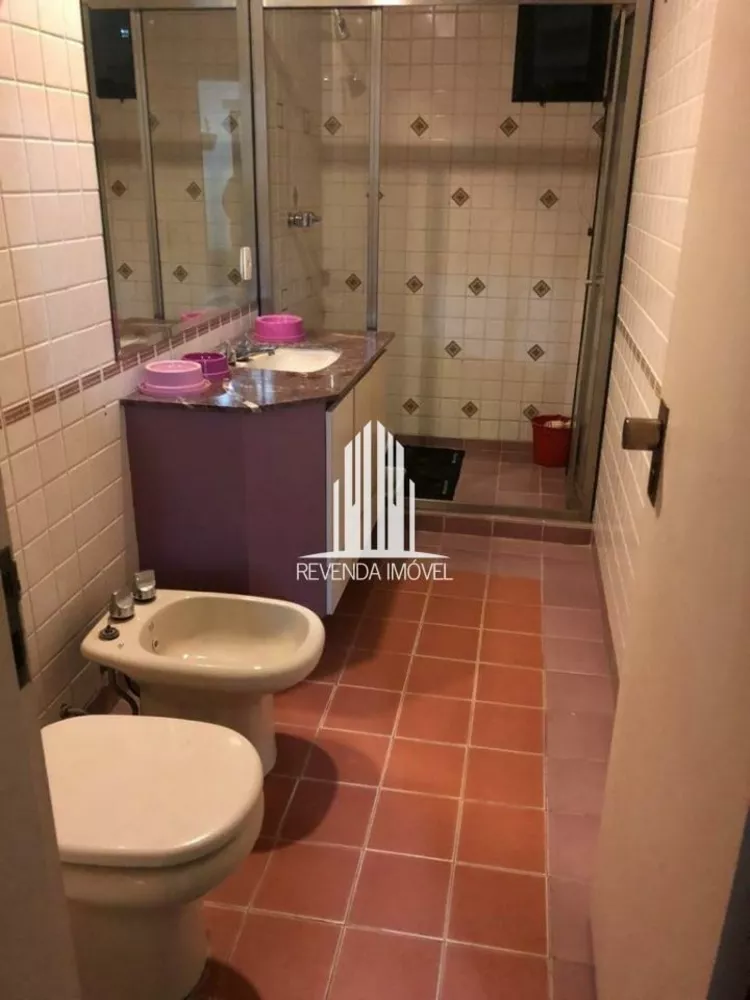 Apartamento à venda com 4 quartos, 253m² - Foto 8