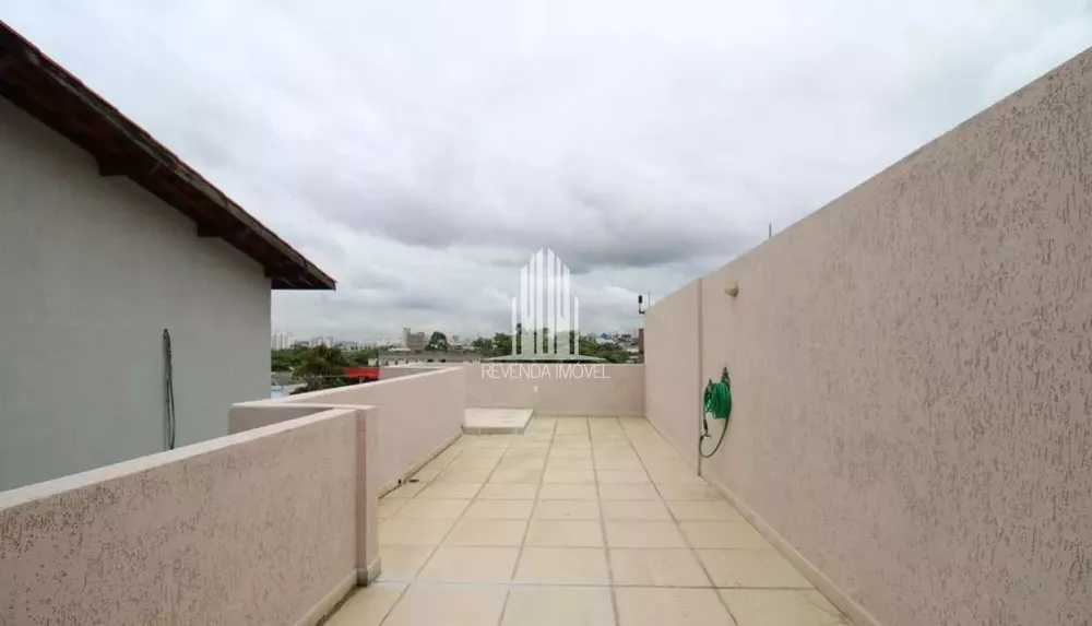 Casa de Vila à venda com 3 quartos, 165m² - Foto 4