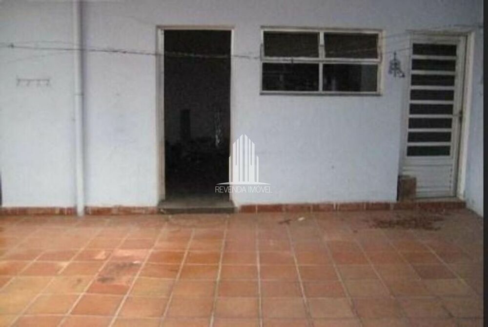 Casa de Vila à venda com 5 quartos, 200m² - Foto 2