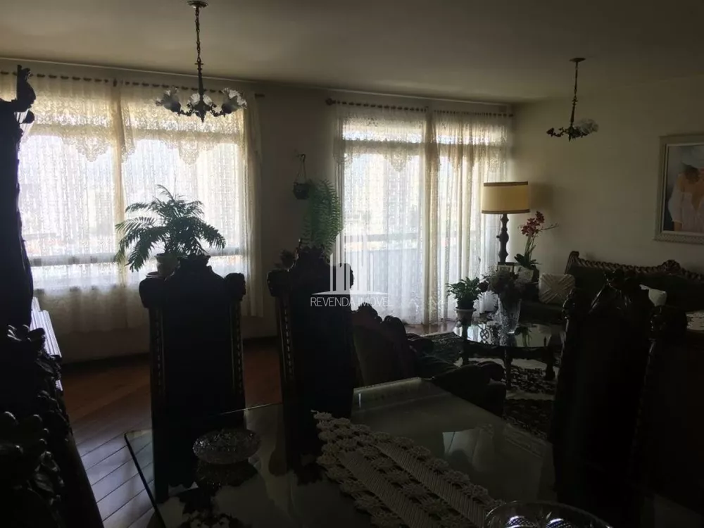 Apartamento à venda com 4 quartos, 170m² - Foto 1