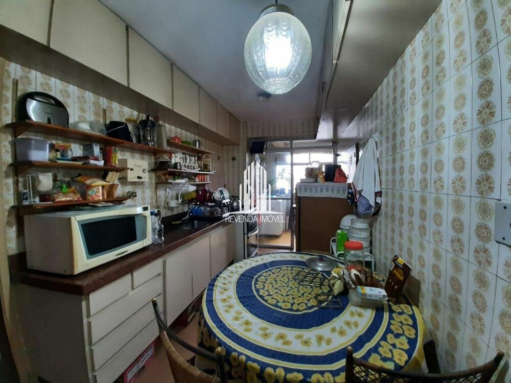 Apartamento à venda com 3 quartos, 220m² - Foto 7