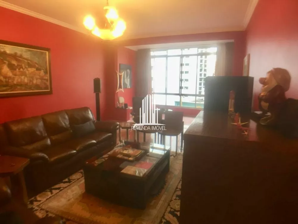 Apartamento à venda com 3 quartos, 218m² - Foto 2