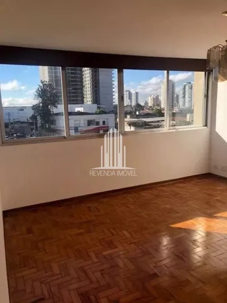 Apartamento à venda com 2 quartos, 80m² - Foto 2