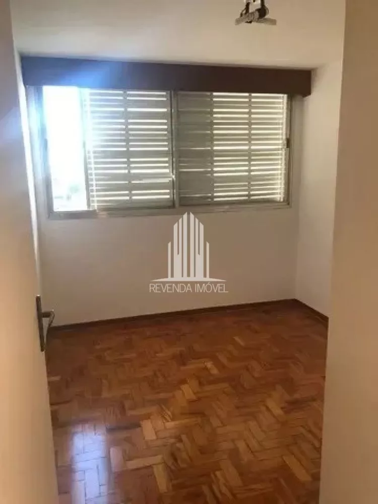 Apartamento à venda com 2 quartos, 80m² - Foto 4