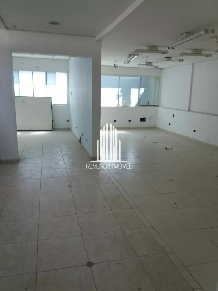 Casa Comercial à venda com 3 quartos, 413m² - Foto 4