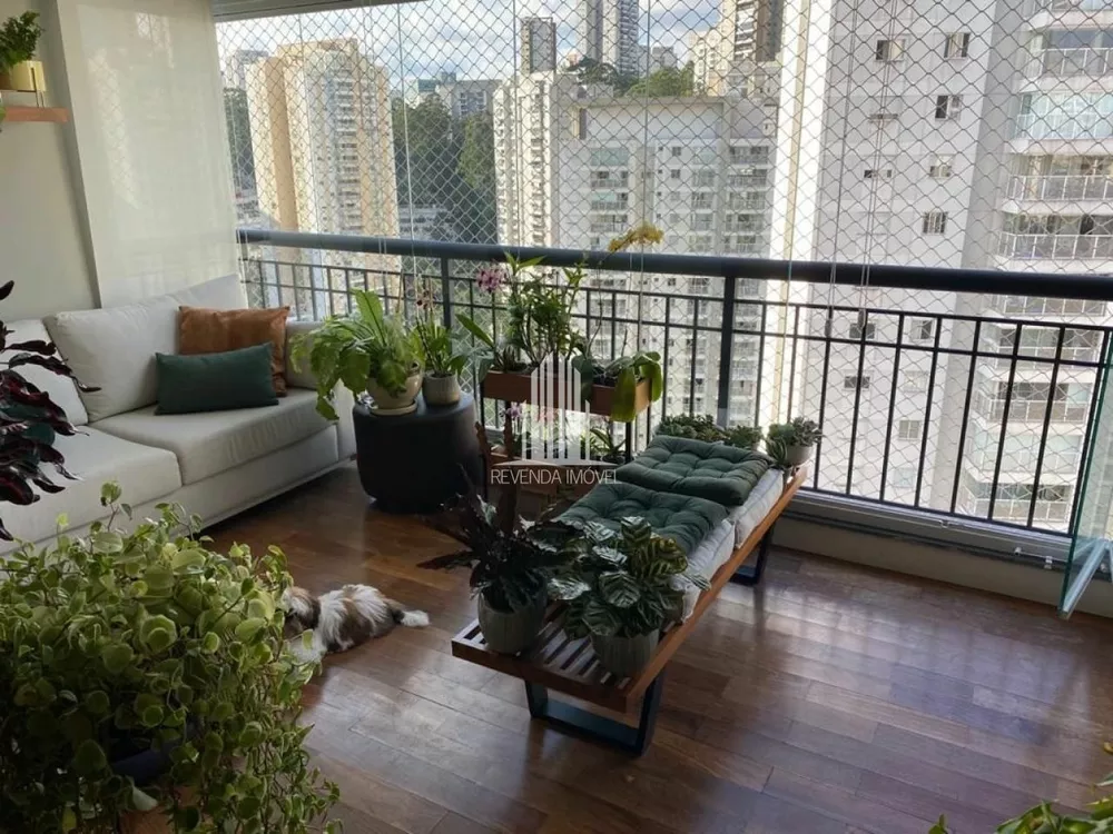 Apartamento à venda com 2 quartos, 67m² - Foto 2