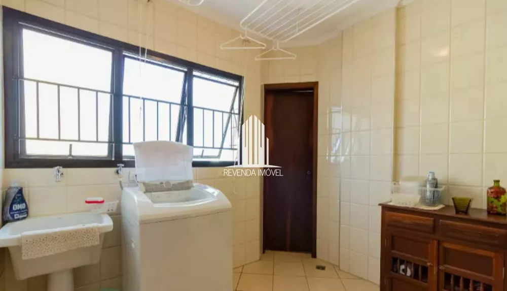 Apartamento à venda com 4 quartos, 180m² - Foto 3