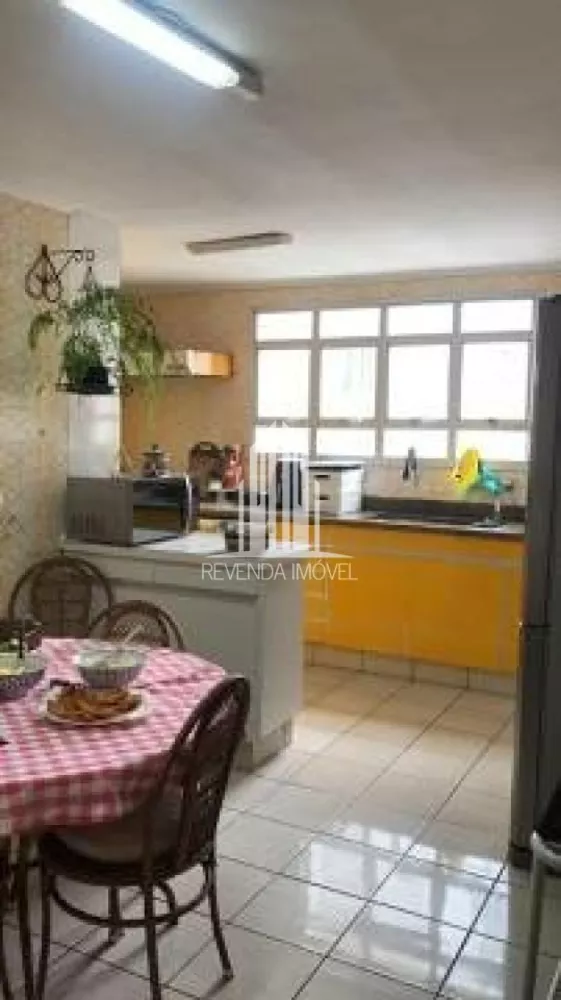 Apartamento à venda com 4 quartos, 205m² - Foto 3