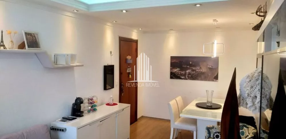 Apartamento à venda com 2 quartos, 56m² - Foto 2