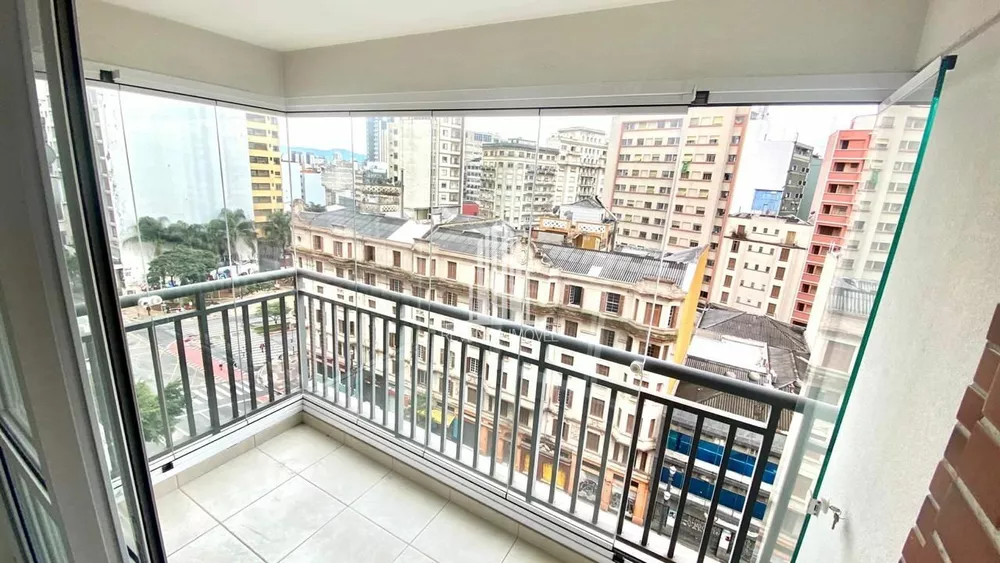 Apartamento à venda com 1 quarto, 42m² - Foto 2