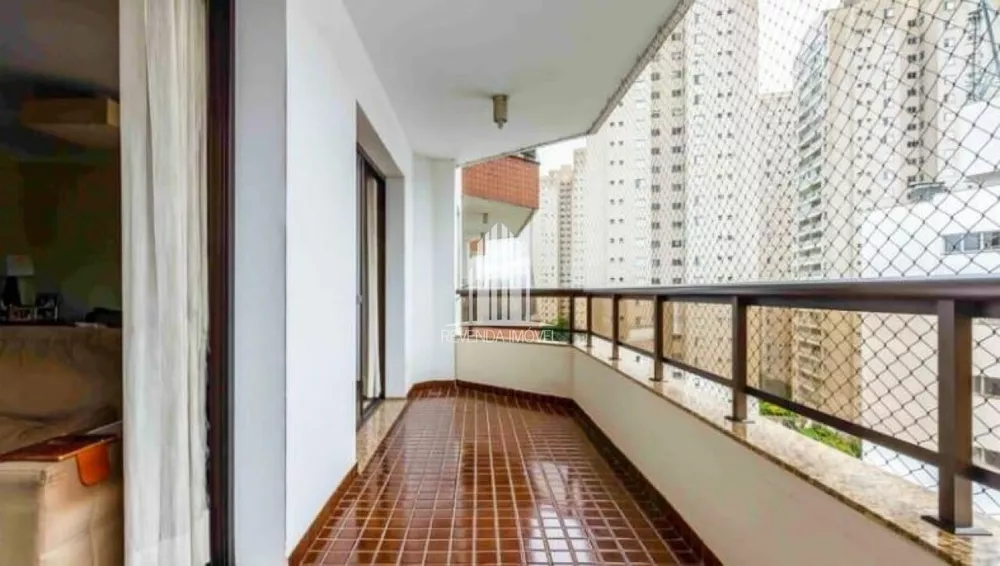 Apartamento à venda com 4 quartos, 169m² - Foto 6