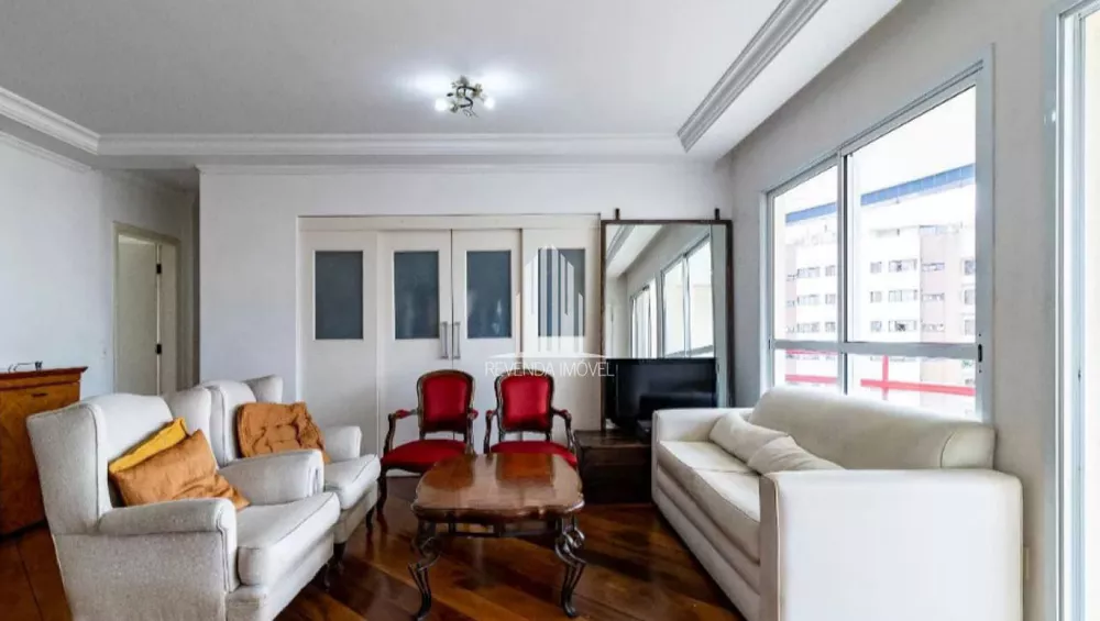 Apartamento à venda com 4 quartos, 154m² - Foto 1