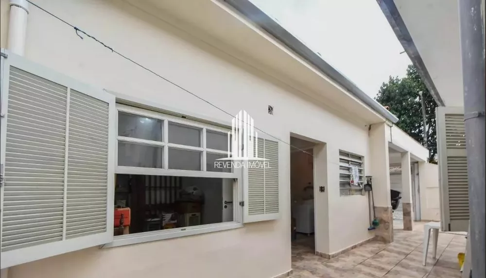 Casa à venda com 3 quartos, 180m² - Foto 1