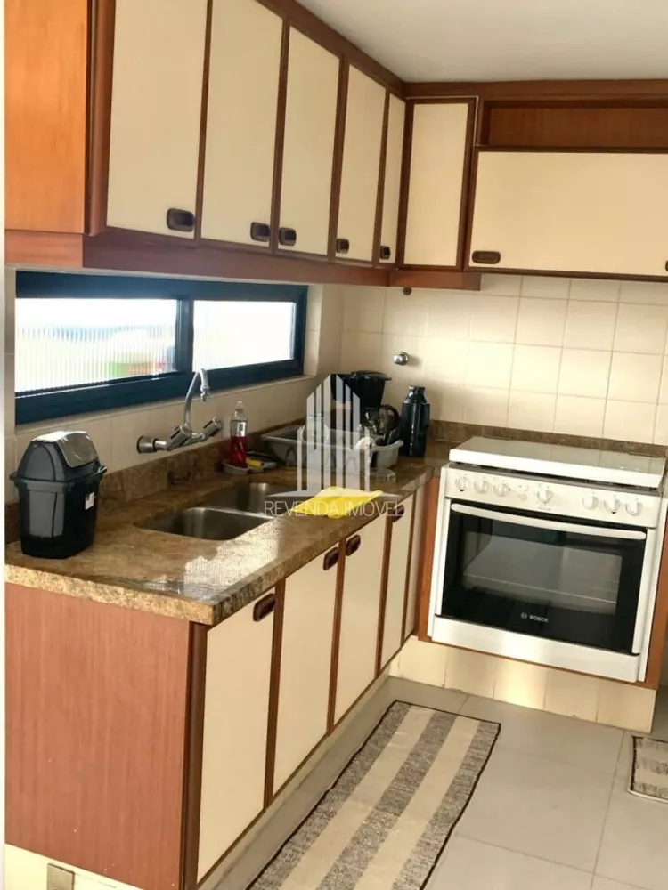 Apartamento à venda com 4 quartos, 242m² - Foto 10