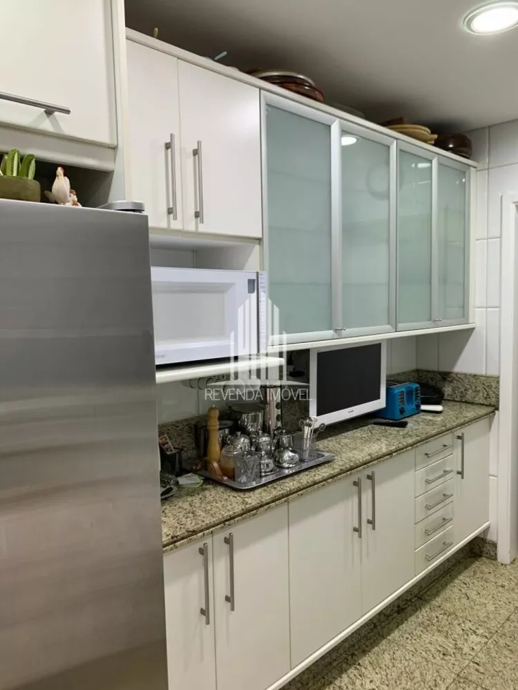 Apartamento à venda com 4 quartos, 218m² - Foto 5