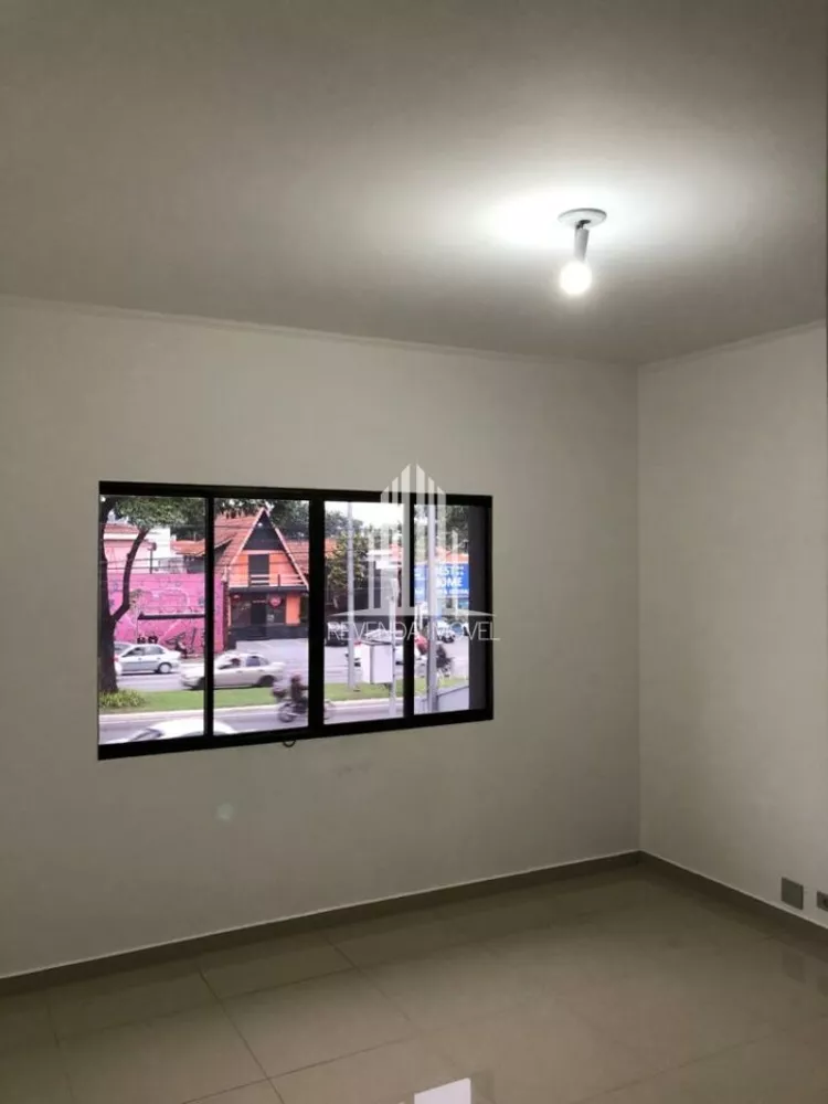 Casa de Vila à venda com 3 quartos, 263m² - Foto 4