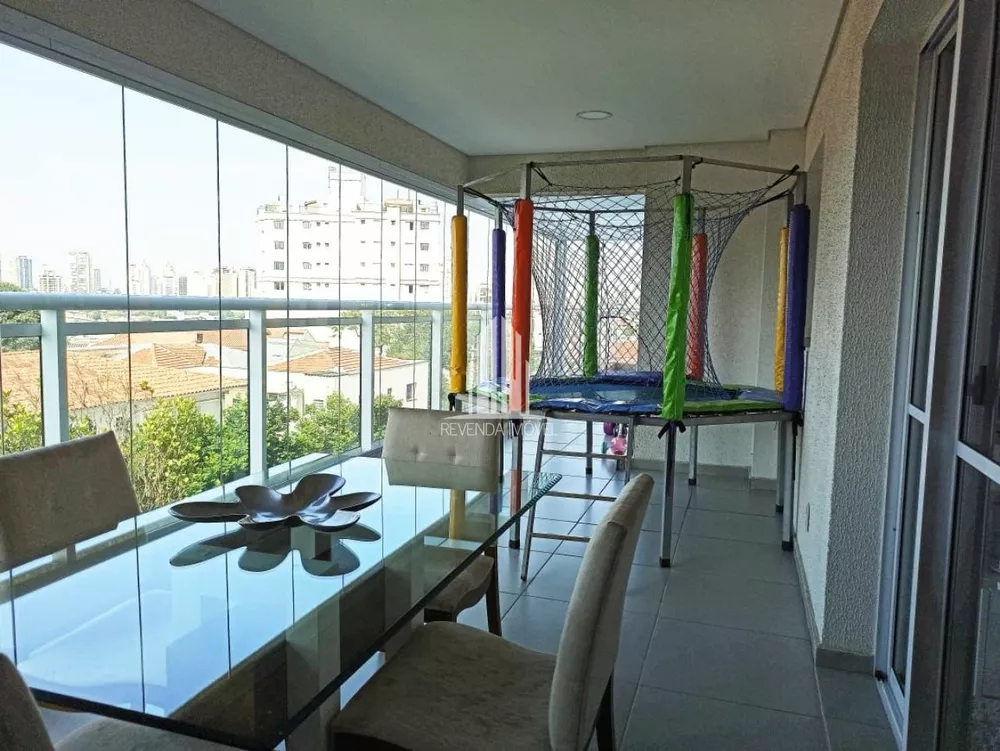 Apartamento à venda com 3 quartos, 158m² - Foto 3