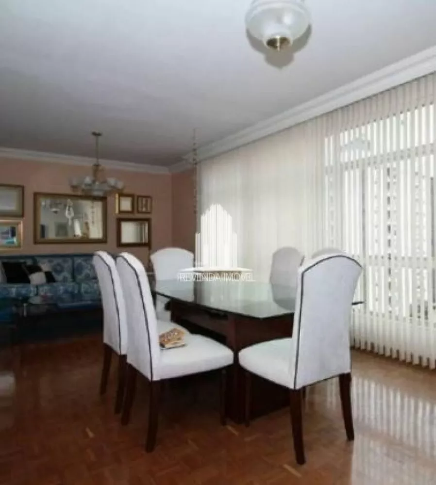 Apartamento à venda com 3 quartos, 200m² - Foto 2