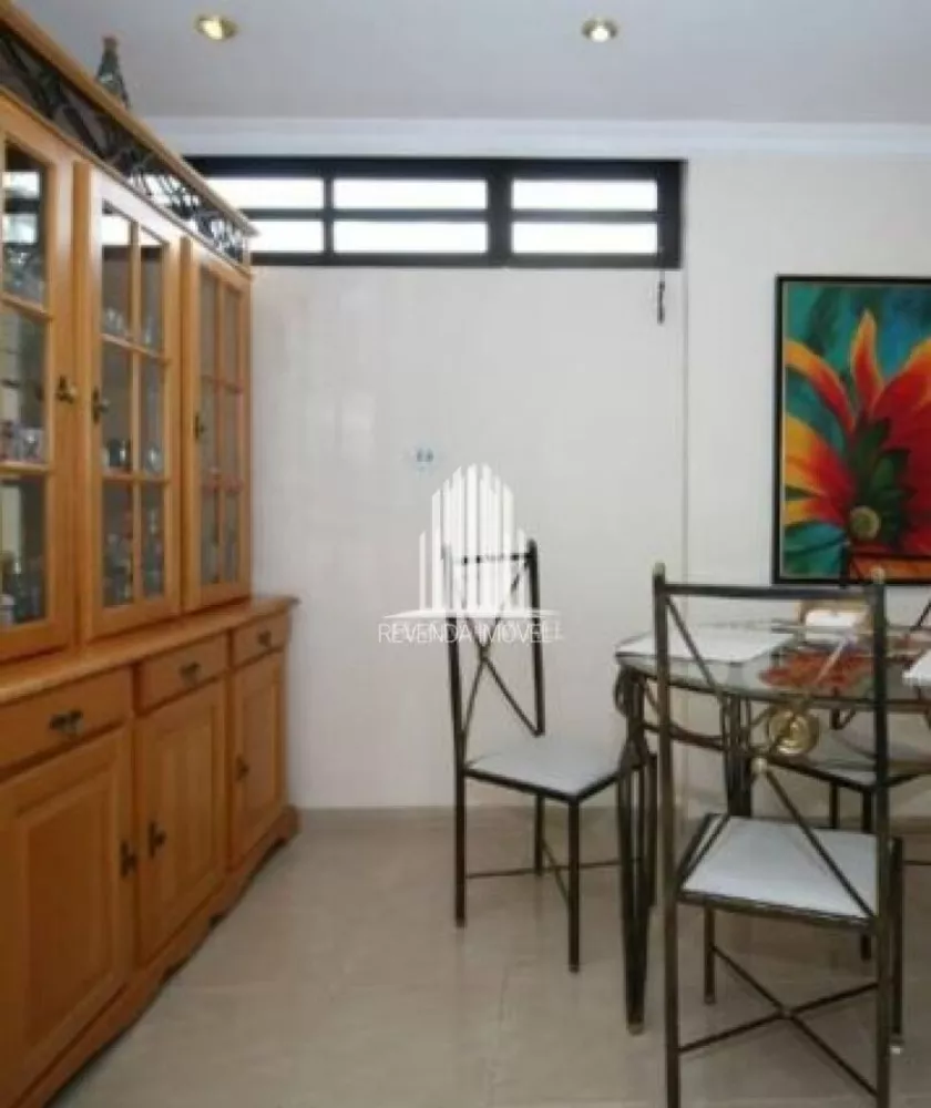 Apartamento à venda com 3 quartos, 200m² - Foto 3