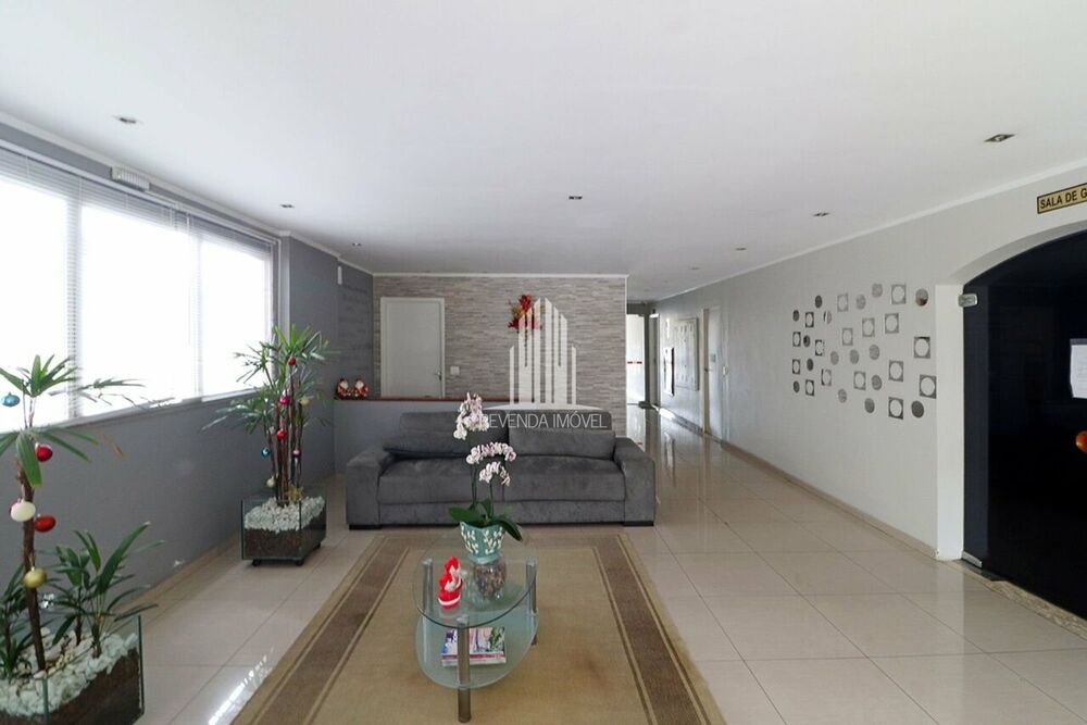 Apartamento à venda com 2 quartos, 63m² - Foto 2