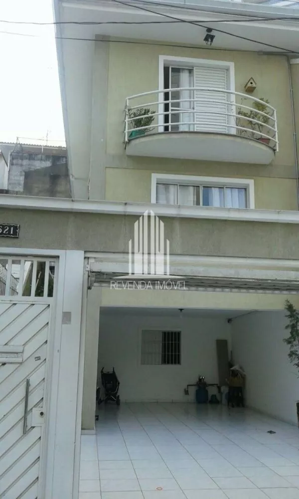 Casa à venda com 3 quartos, 194m² - Foto 1