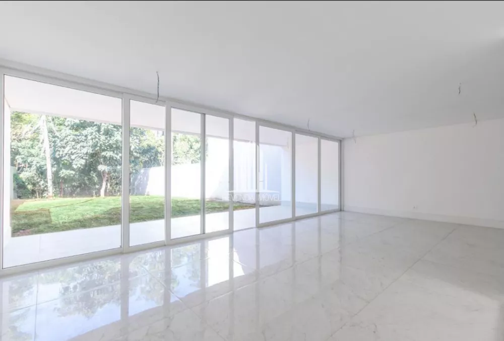 Casa de Condomínio à venda com 4 quartos, 707m² - Foto 4