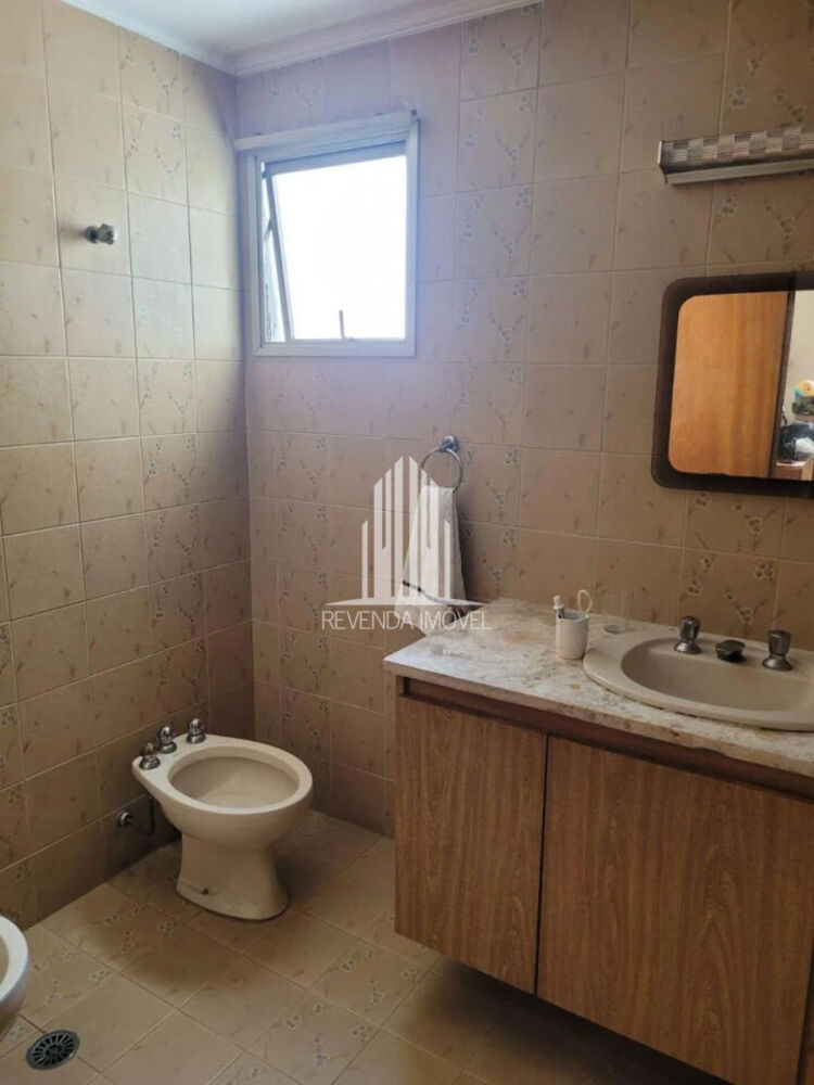 Apartamento à venda com 3 quartos, 158m² - Foto 13