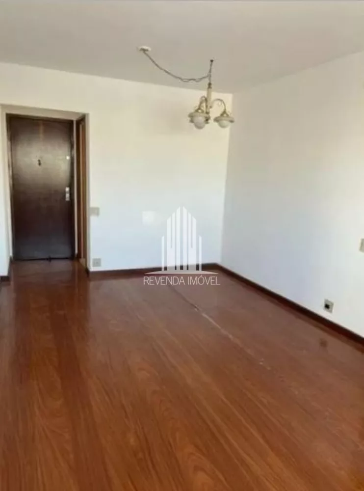 Apartamento à venda com 2 quartos, 65m² - Foto 3