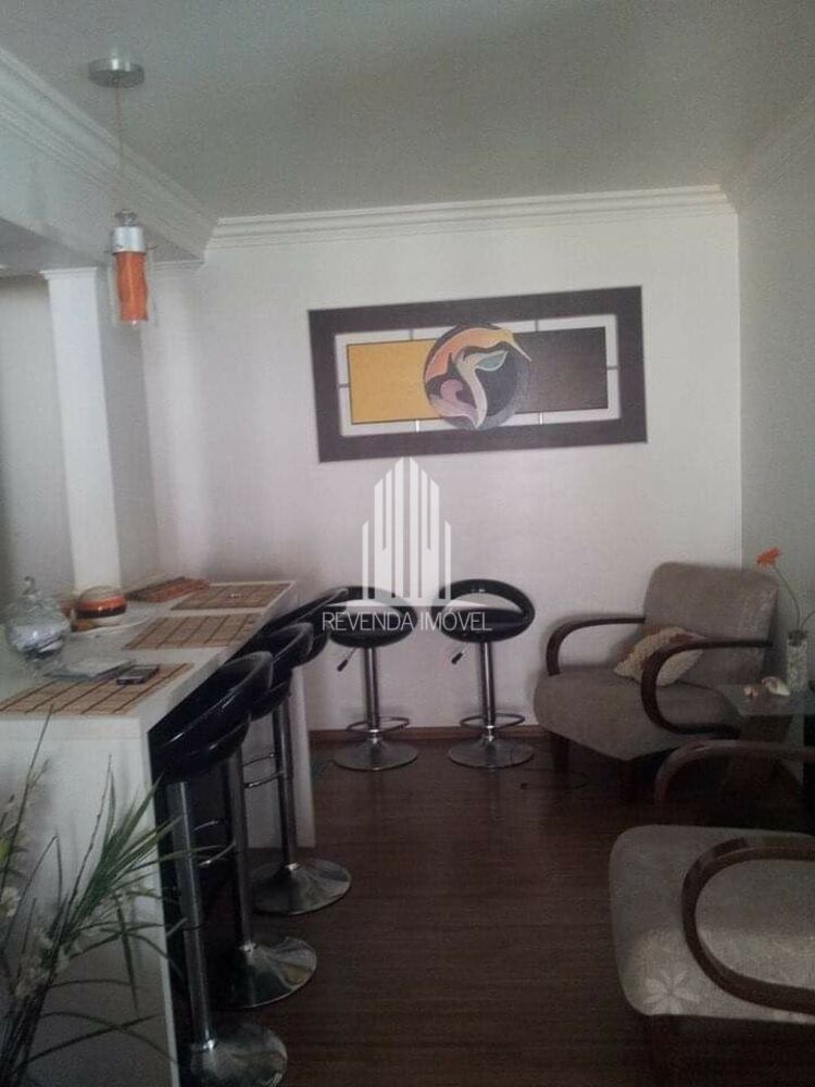 Apartamento à venda com 2 quartos, 74m² - Foto 4