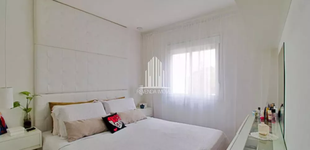 Apartamento à venda com 2 quartos, 64m² - Foto 3