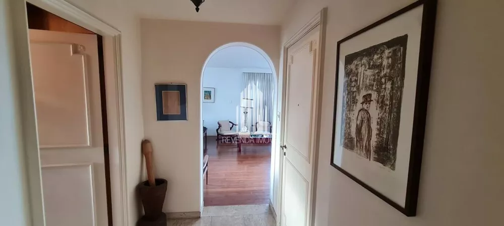 Apartamento à venda com 3 quartos, 170m² - Foto 4