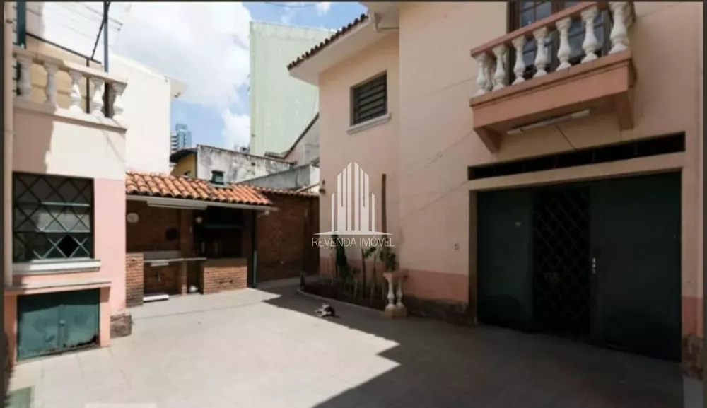 Casa de Vila à venda com 3 quartos, 350m² - Foto 2