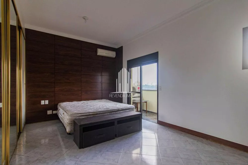 Apartamento à venda com 3 quartos, 283m² - Foto 3