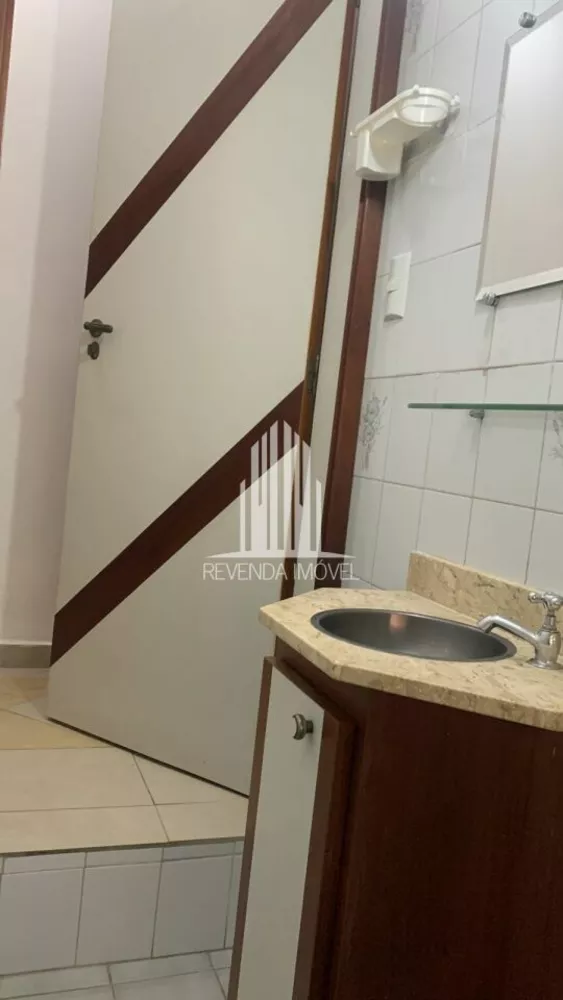 Casa de Vila à venda com 2 quartos, 150m² - Foto 3