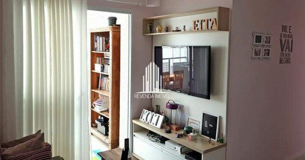 Apartamento à venda com 2 quartos, 62m² - Foto 1