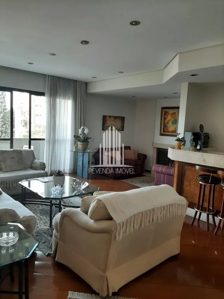 Apartamento à venda com 4 quartos, 263m² - Foto 1