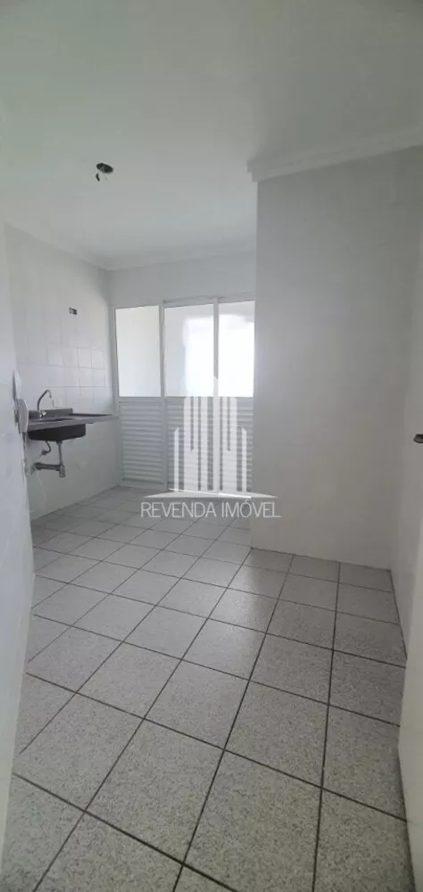 Apartamento à venda com 2 quartos, 64m² - Foto 4