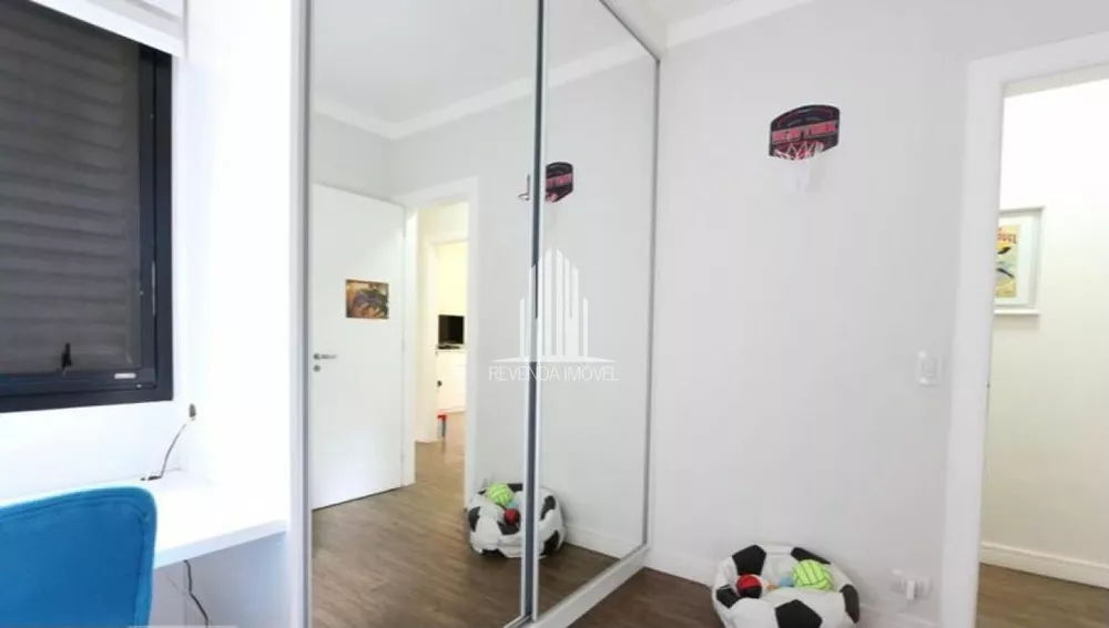 Apartamento à venda com 3 quartos, 122m² - Foto 11