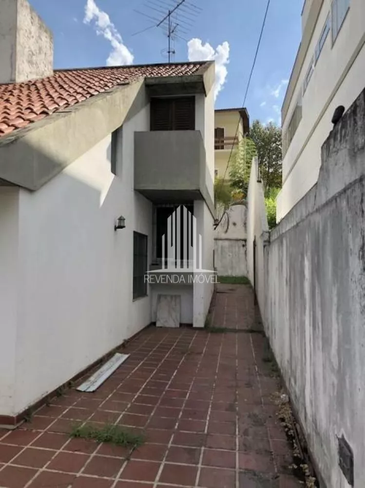 Casa à venda com 3 quartos, 280m² - Foto 2