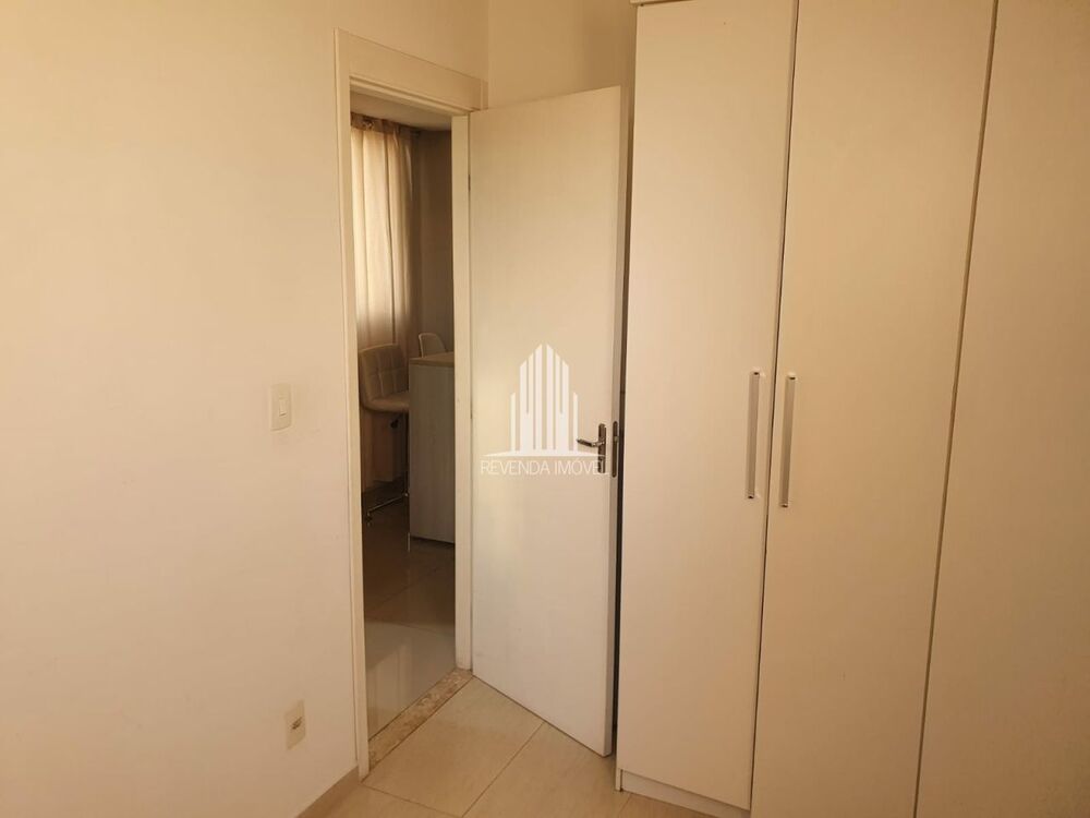 Apartamento à venda com 2 quartos, 45m² - Foto 7
