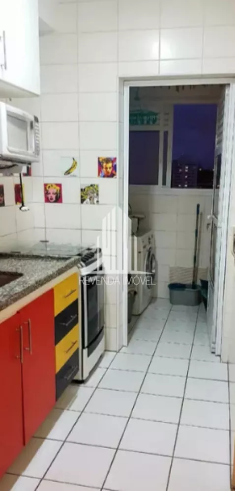 Apartamento à venda com 2 quartos, 57m² - Foto 4