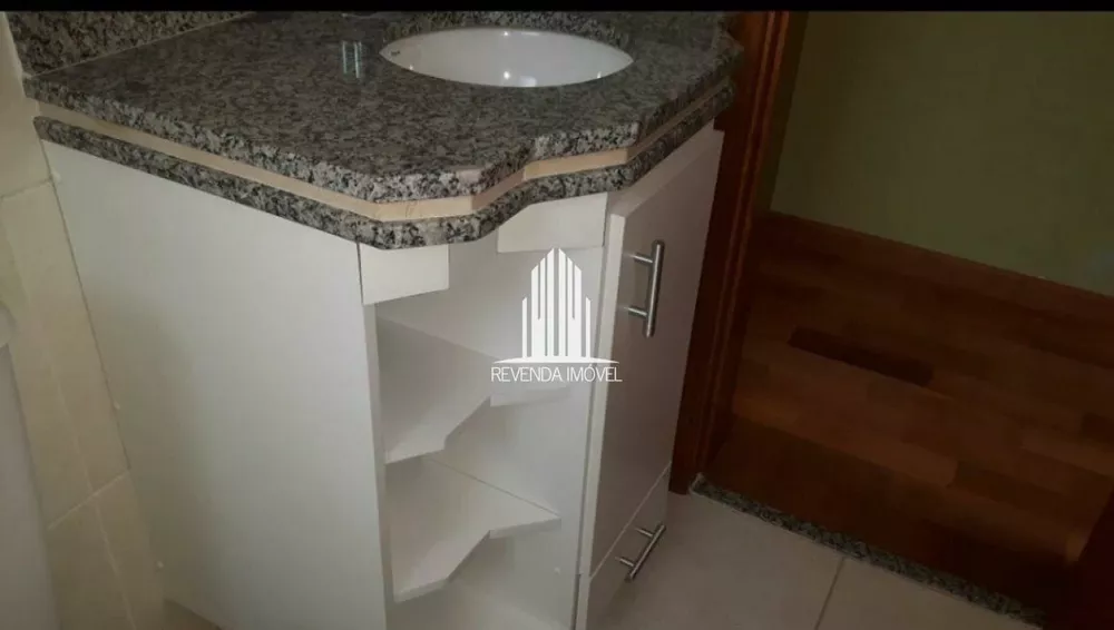 Casa de Vila à venda com 3 quartos, 175m² - Foto 4