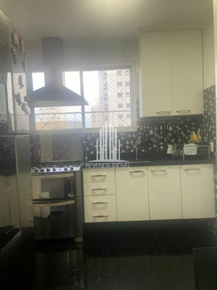 Apartamento à venda com 3 quartos, 117m² - Foto 4