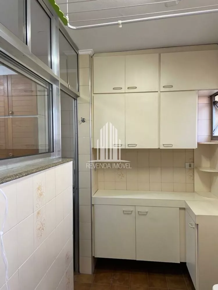 Apartamento à venda com 2 quartos, 80m² - Foto 11