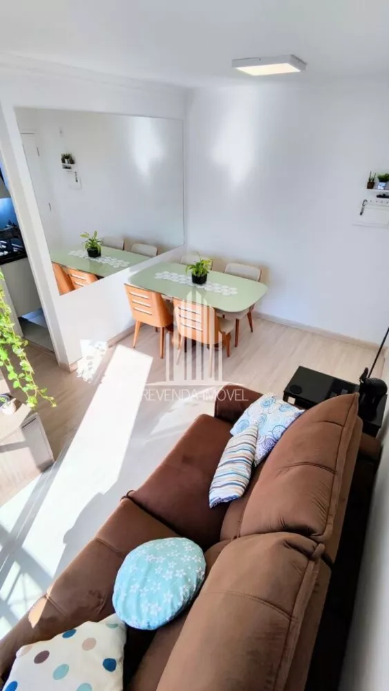 Apartamento à venda com 2 quartos, 48m² - Foto 2