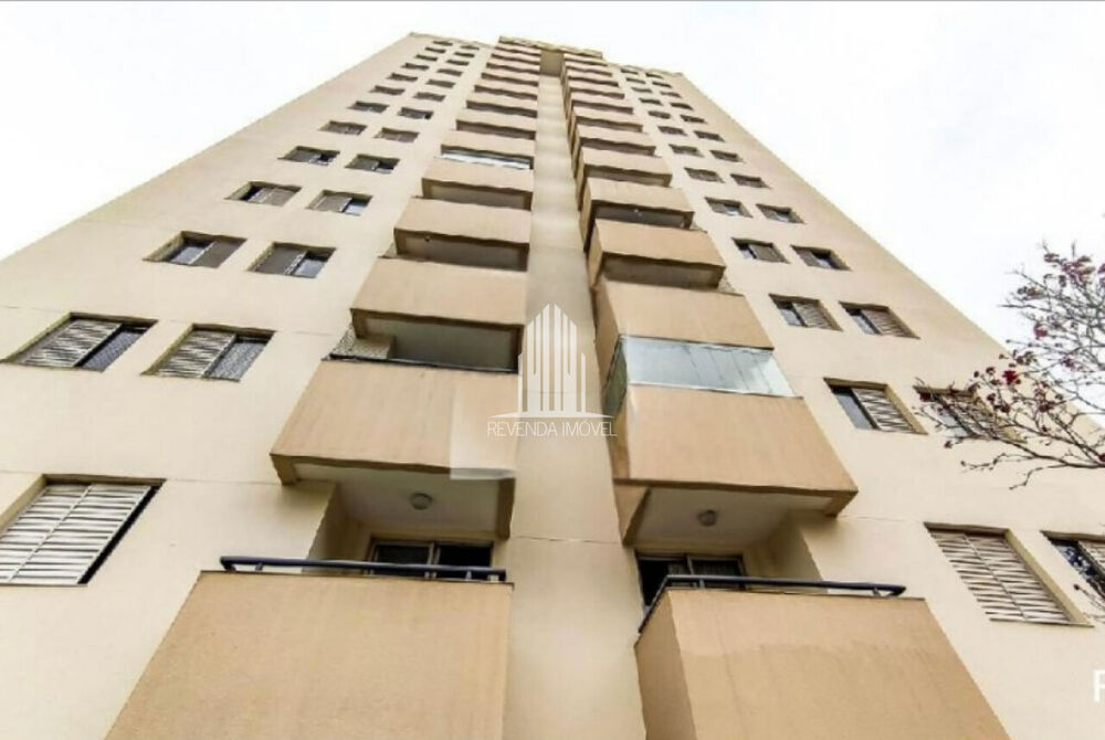 Apartamento à venda com 2 quartos, 64m² - Foto 1