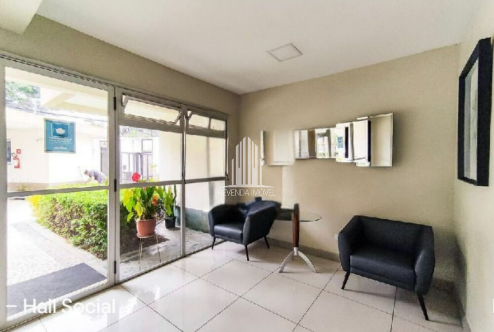 Apartamento à venda com 2 quartos, 64m² - Foto 4